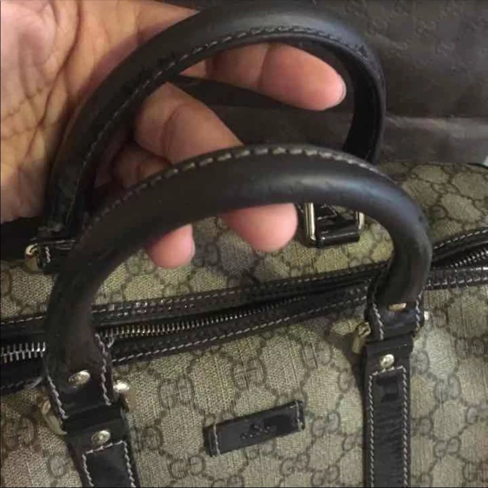 **SOLD**  100% Authentic Gucci Boston - Picture 3 of 5